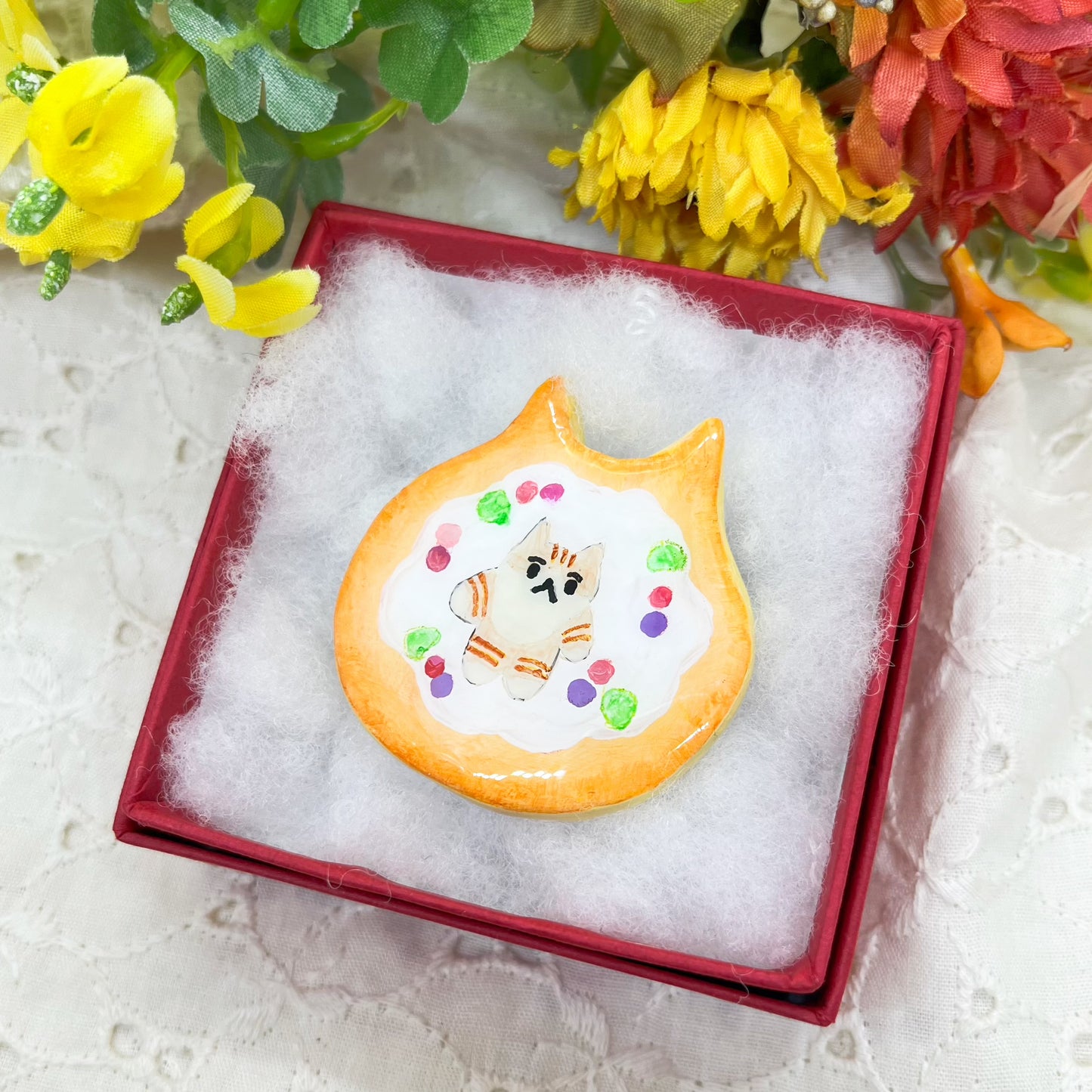 六百田商店°/パンケーキマグネット(茶トラはちわれねこさん)生クリーム