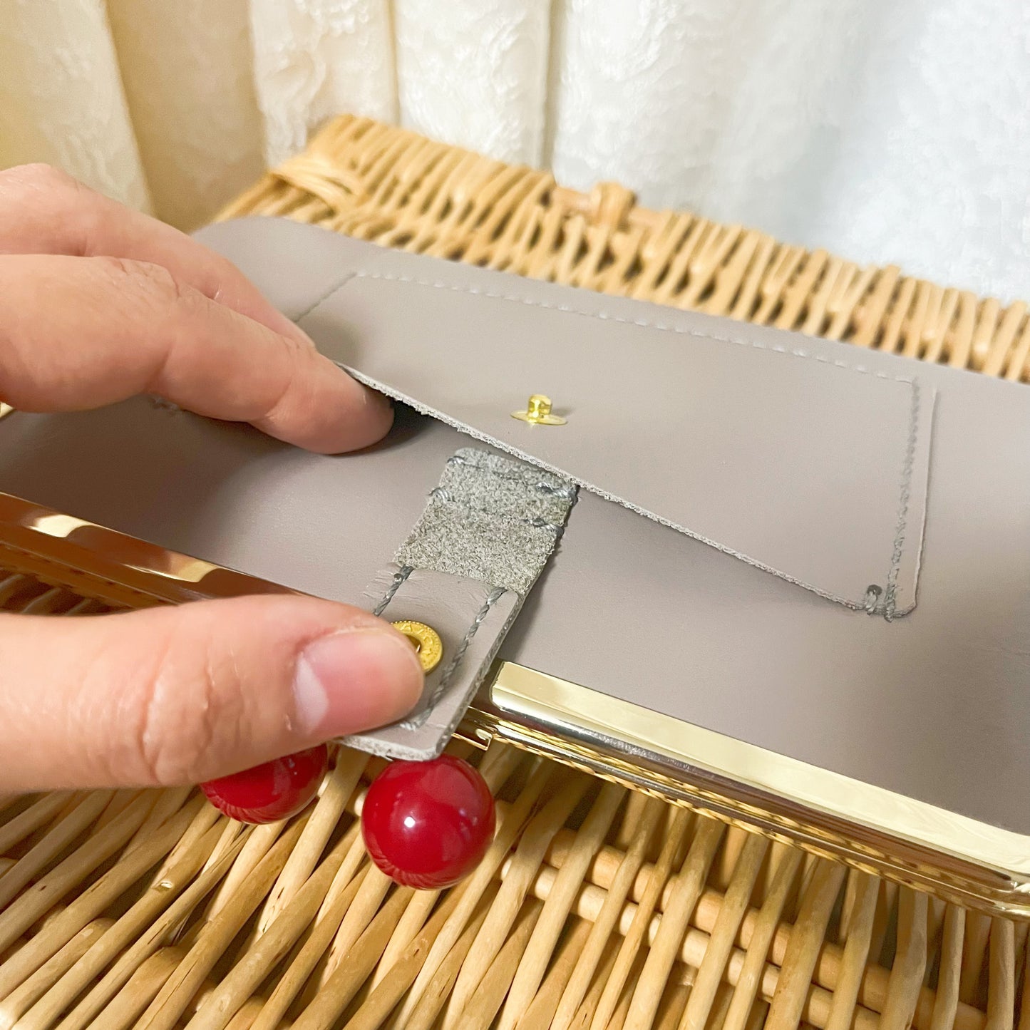mint./革がま口財布①