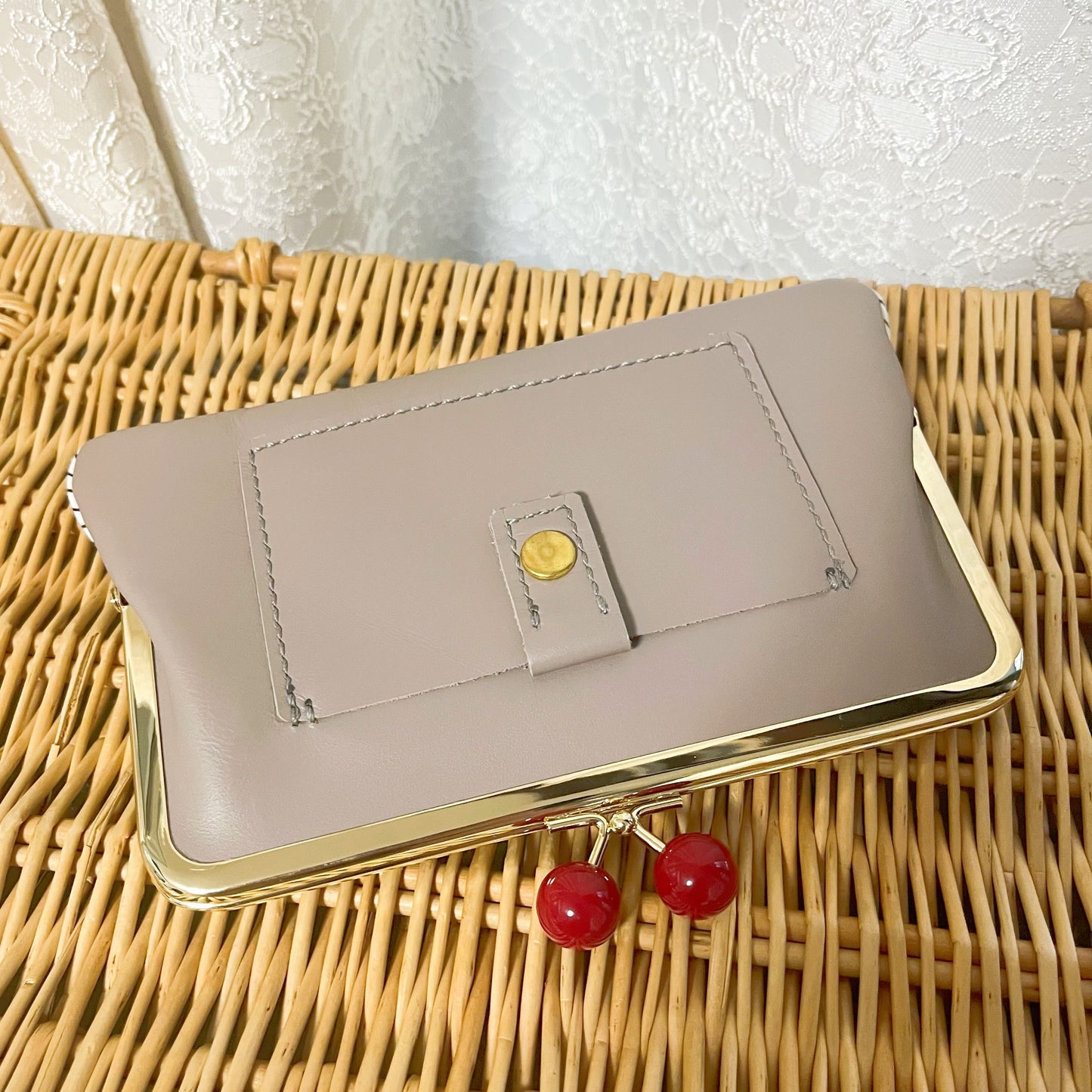 mint./革がま口財布①