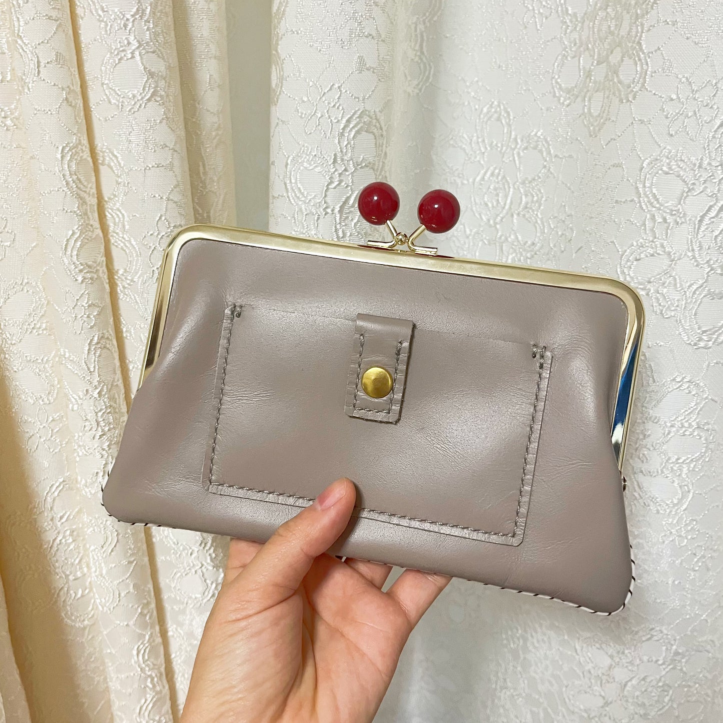 mint./革がま口財布①