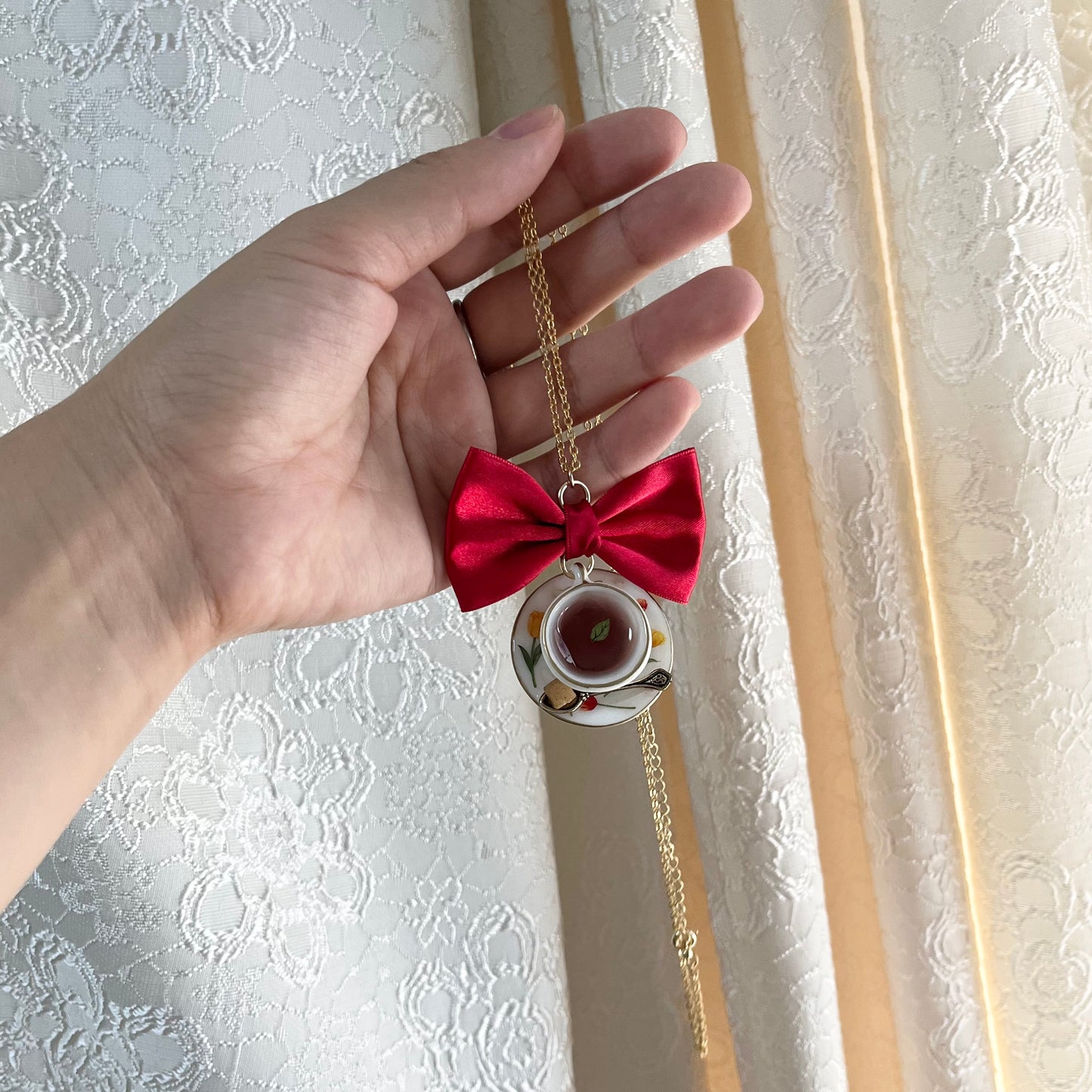 TiTi/フラワーティーネックレス①