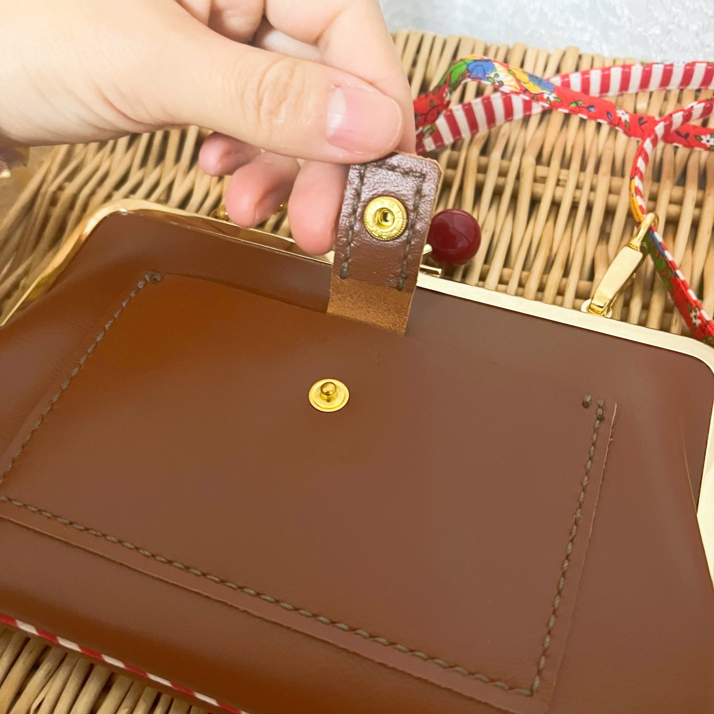 mint./革がま口財布ポシェット④