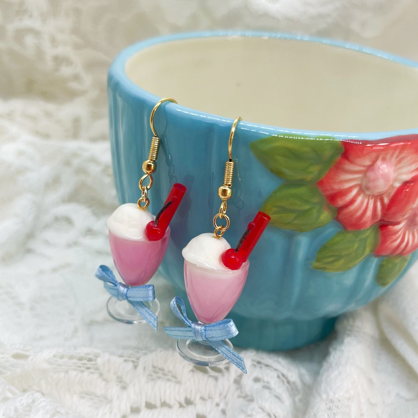 TiTi/苺シェイクのピアス