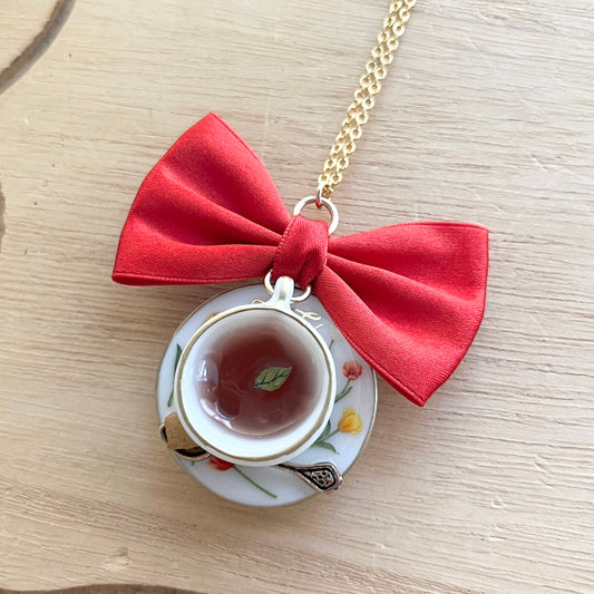 TiTi/フラワーティーネックレス①
