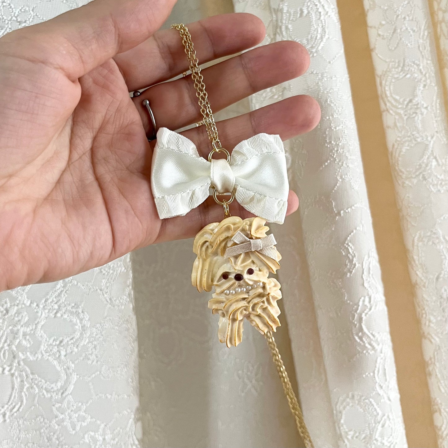 TiTi/犬の絞りだしクッキーネックレス③